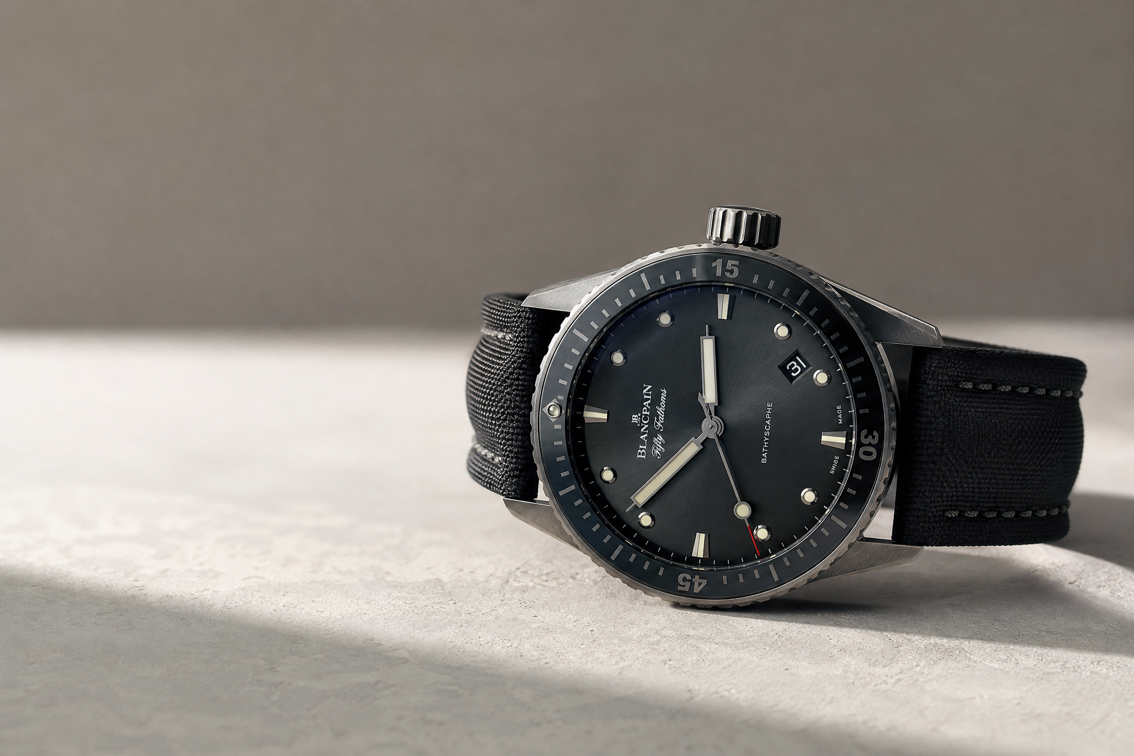 Living the Spirit of Deep Exploration Every Day: the Bathyscaphe and Design That Unites Depth with Elegance