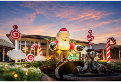 Celebrate the Magic of Christmas and New Year at Phuket Marriott Resort & Spa, Merlin Beach