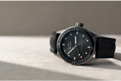 Living the Spirit of Deep Exploration Every Day: the Bathyscaphe and Design That Unites Depth with Elegance