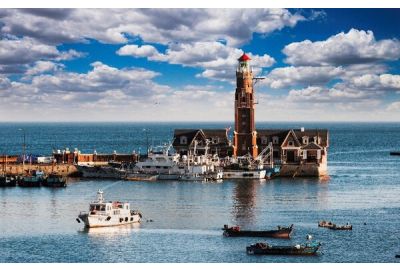 Romantic winter escape between mountains and sea in Dalian