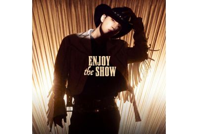 Henry Lau's Single ENJOY THE SHOW Released Globally Alongside Official MV, Staging An Ultimate Audio-Visual Feast