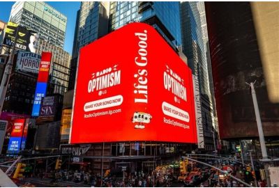/C O R R E C T I O N -- LG Electronics/