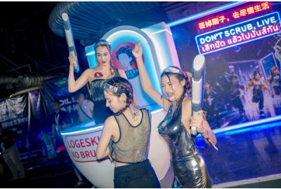 "Giant Toilet" Installation Debuts in Patpong, Logeski Appears at Bangkok Songkran Festival
