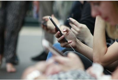 Social Media Has Hijacked the Australian Shopping Journey and Brands Risk Falling Behind, Research Finds