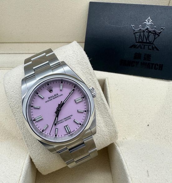 ROLEX OYSTER PERPETUAL 126000-0008