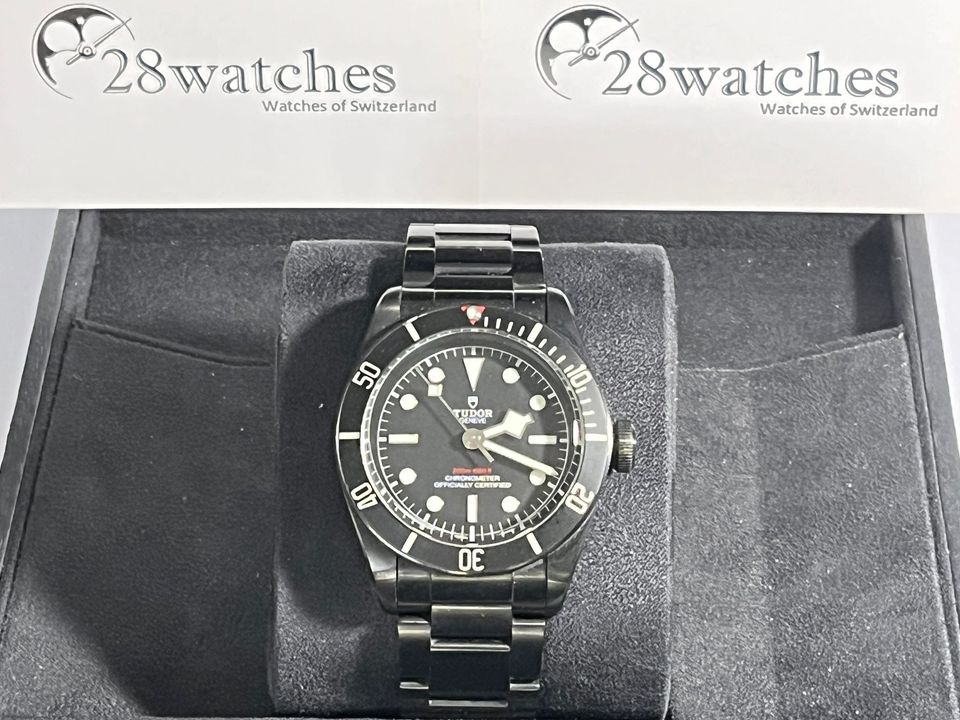 TUDOR BLACK BAY M79230DK-0008