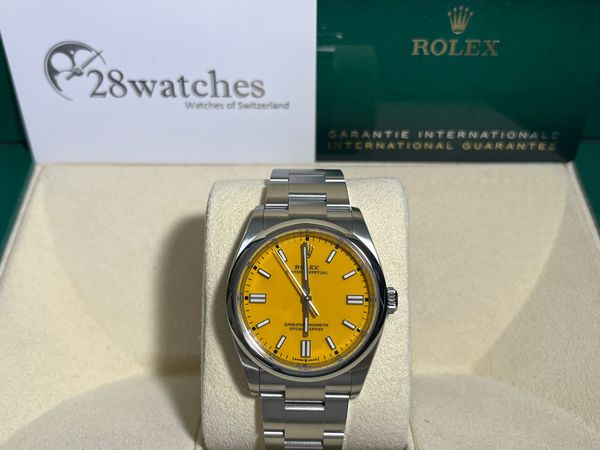ROLEX OYSTER PERPETUAL 126000-0004
