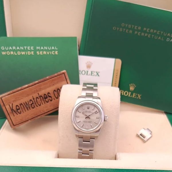 ROLEX OYSTER PERPETUAL 176200-70130-CHAMPAGNE