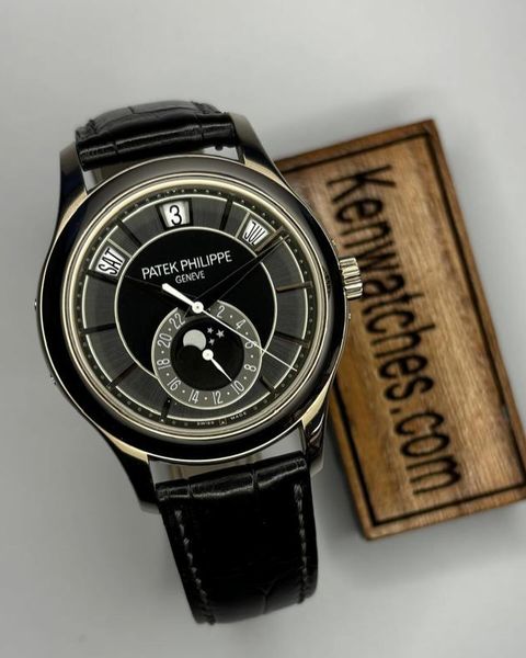 PATEK PHILIPPE COMPLICATIONS 5205G-010