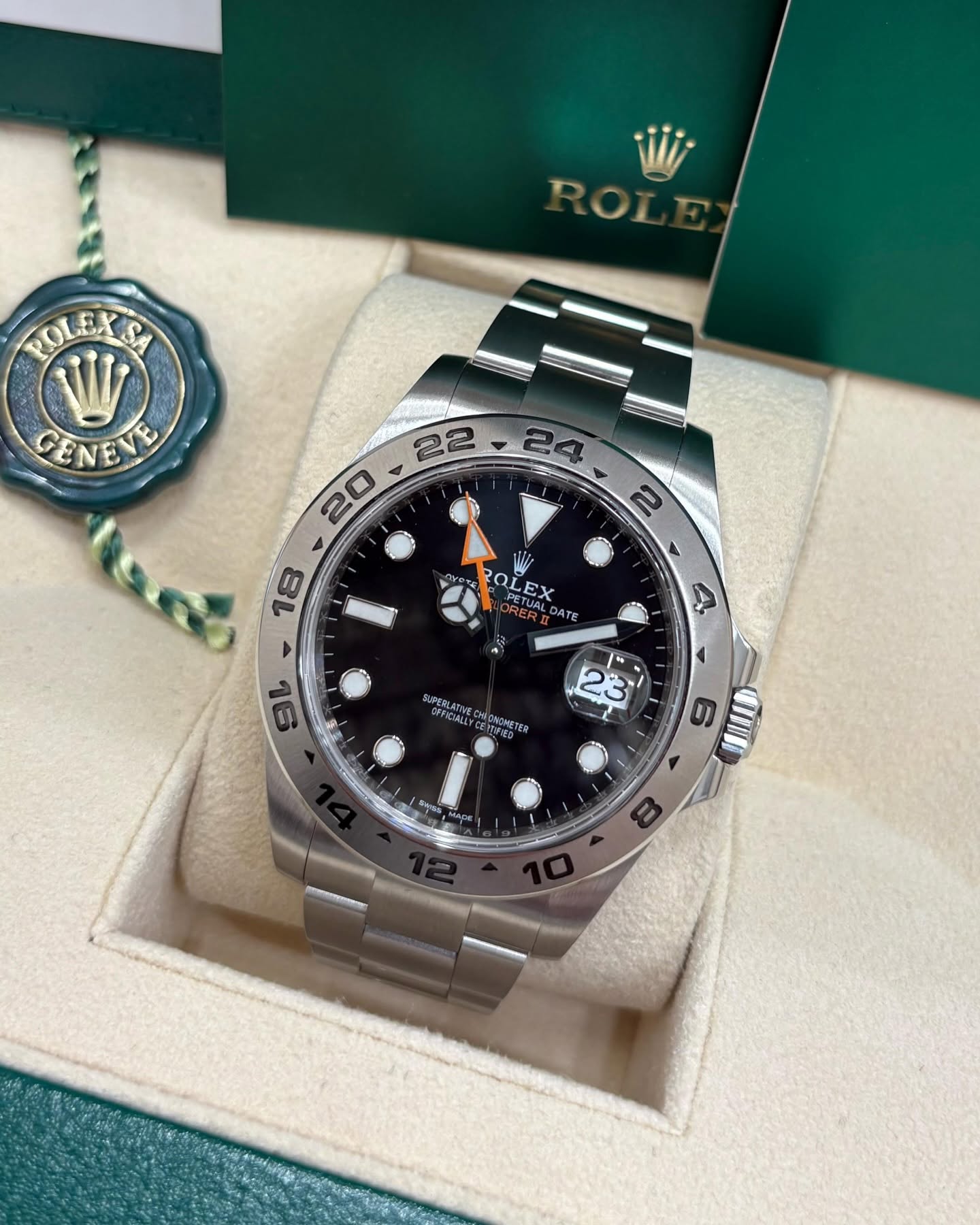 ROLEX EXPLORER II 216570-77210