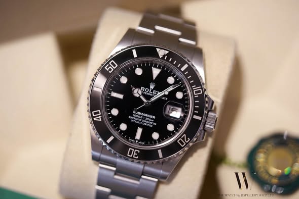 ROLEX SUBMARINER 126610LN-0001