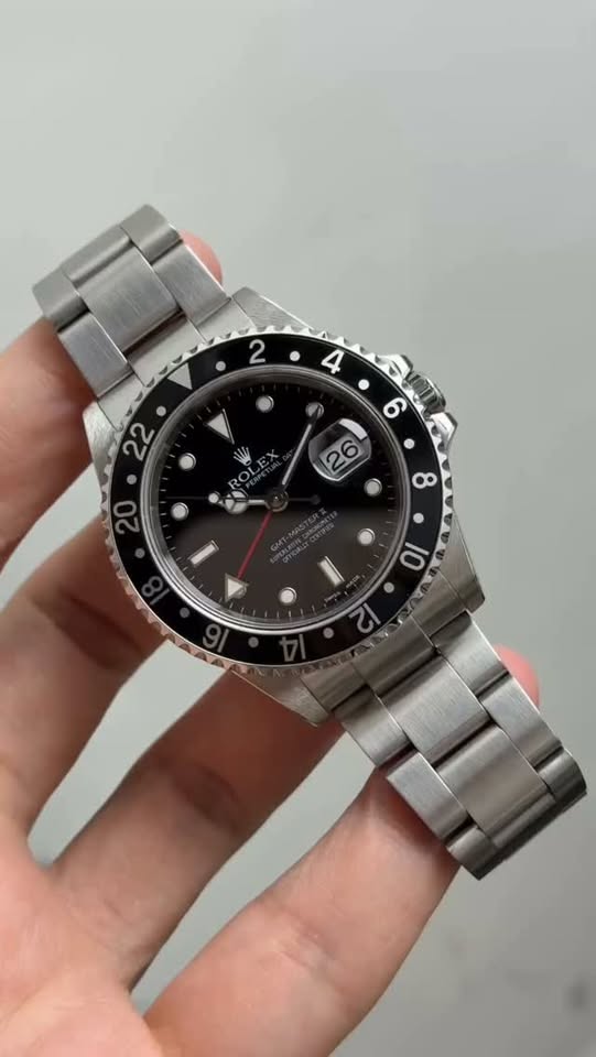 ROLEX GMT-MASTER II 116710LN-78200
