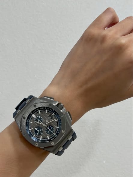 AUDEMARS PIGUET ROYAL OAK OFFSHORE 26405CG.OO.A004CA.01