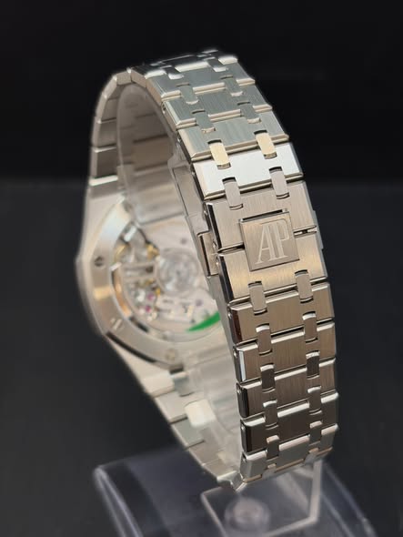 AUDEMARS PIGUET ROYAL OAK 26240ST.OO.1320ST.04