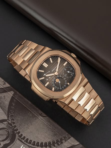 PATEK PHILIPPE NAUTILUS 5712/1R-001