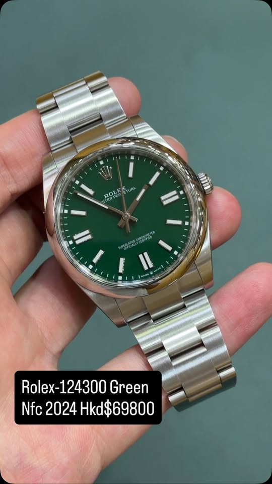 ROLEX Oyster Perpetual 124300-0005