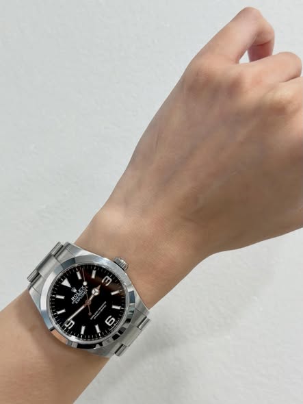 ROLEX EXPLORER 224270-0001