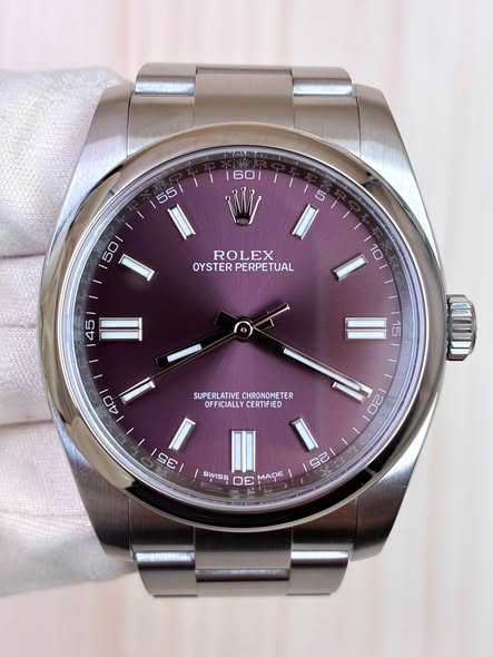 ROLEX Oyster Perpetual 116000-70200