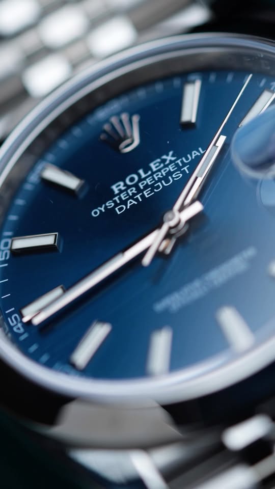 ROLEX DATEJUST 126300-0002
