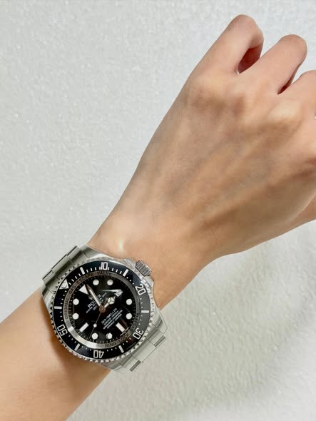 ROLEX SEA-DWELLER 116660-98210