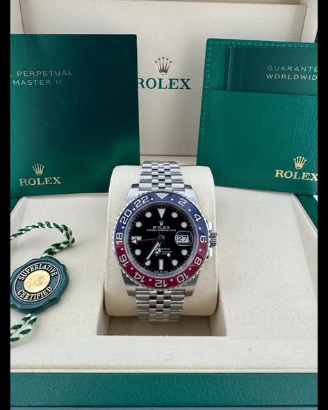 ROLEX GMT-MASTER II 126710BLRO-0001