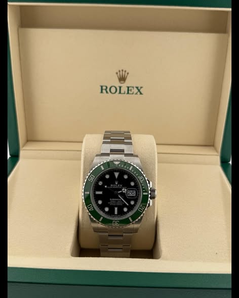 ROLEX SUBMARINER 126610LV-0002