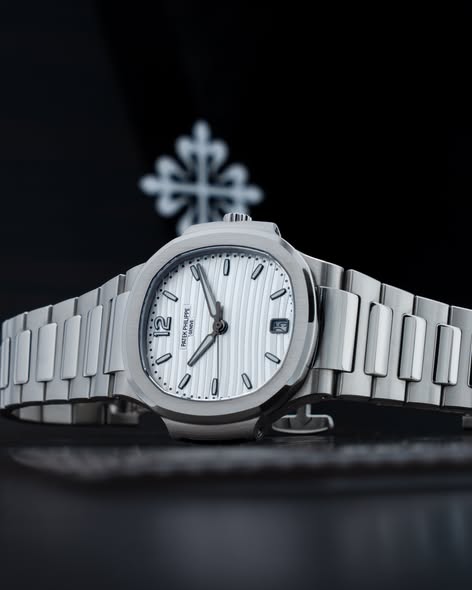 PATEK PHILIPPE NAUTILUS 7118/1A-010