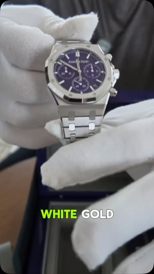 AUDEMARS PIGUET ROYAL OAK 26240BC.OO.1320BC.01